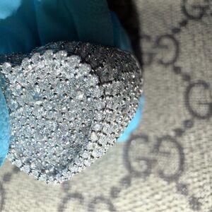 MOISSANITE
925 SILVER 5.00CTW
1500.00 beautiful hearts ring size 8